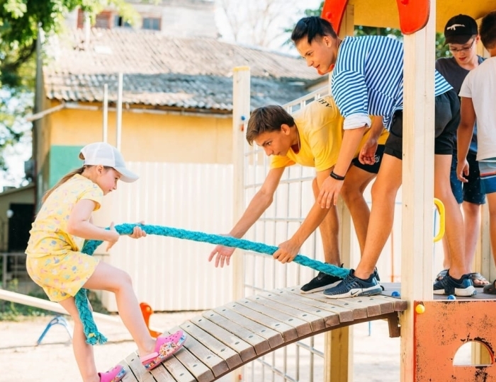 Детская площадка - СОК «Империя»