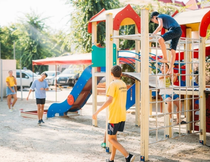 Детская площадка - СОК «Империя»